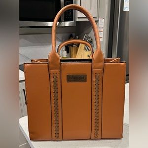 Wrangler leather bag